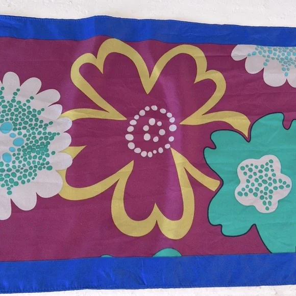 Vintage Silky Scarf - Picture 3 of 3